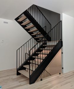 Escaliers style industriel